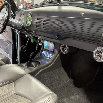 painted-billet-dash Painted billet dash glove box and speaker grille for a 47-53 Chevy truck