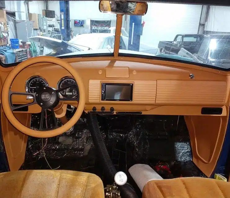 Double din billet dash kit for 47-53 Advance Design Chevy truck