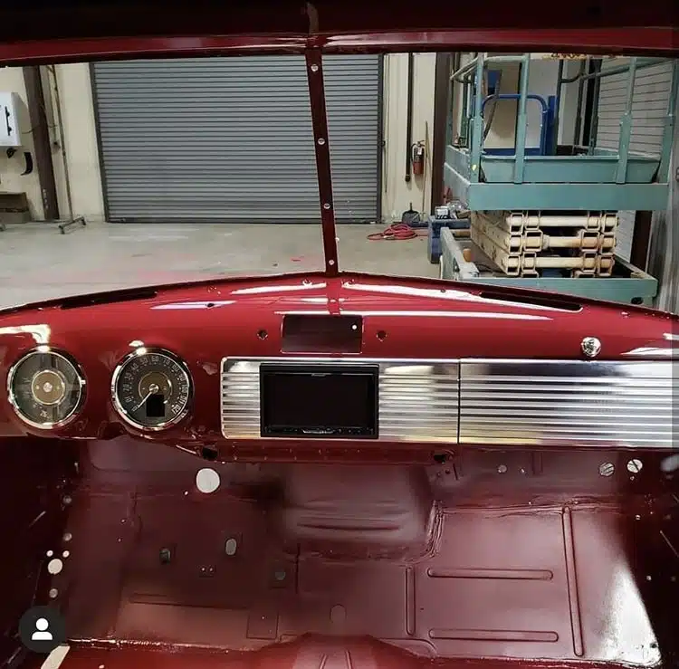 Billet speaker grille with double din opening for 47-53 Chevy truck
