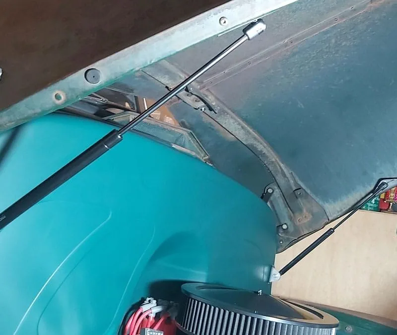 installed hood strut kit for 47-54 advance design chevy