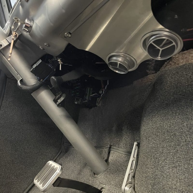 Under-Dash-AC-Vent-Brackets-for--a-47-53-GMC-Chevy-Truck 6 installed a Under-Dash-AC-Vent-Brackets-for--a-47-53-GMC-Chevy-Truck 6 installed a