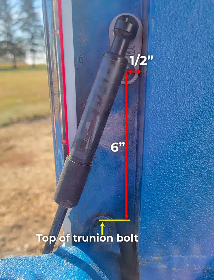 Tailgate saver strut and shock kit installed on 1981-87 square body truck