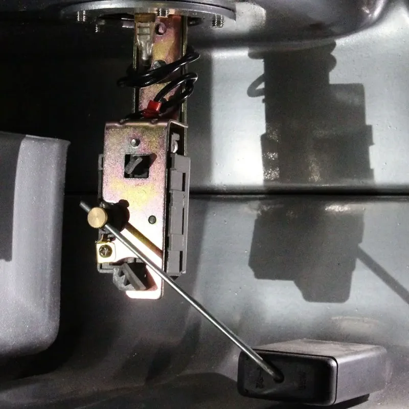 Fuel sending unit inset detail for the 63-72 aluminum fuel tank