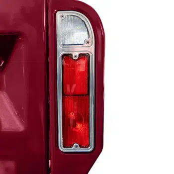 C10_Tail_Light_Bezel_On_Truck__97135