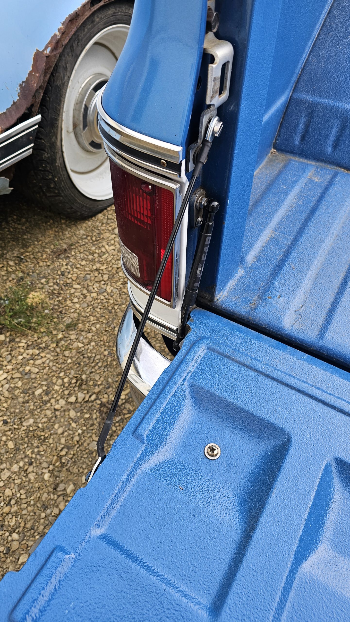 Tailgate Cable/Saver Combo 6787 Chevy Truck LS Fabrication