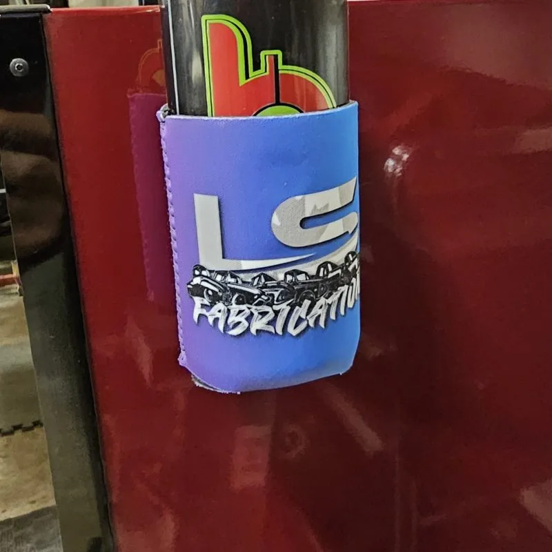 Magnetic koozie with magnet backing, insulated can holder
