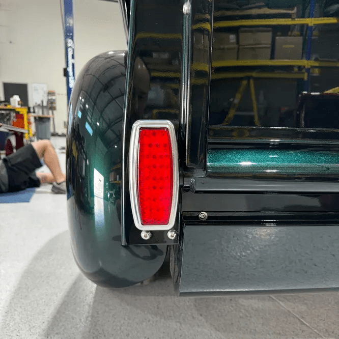 billet trunnions taillights combo for 47-53 gmc chevy trucks 24 Taillight Tailgate Trunnion Replacement for Chevy 3100 Trucks