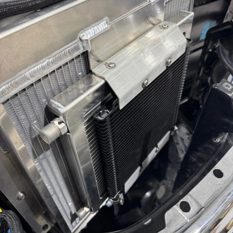 Tucked aluminum radiator for 1947-1954 GM truck, rear side