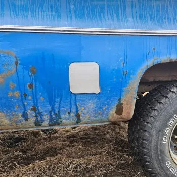 78-87-gas-filler-delete-panel-for-squarebody-chevy-trucks-installed-2