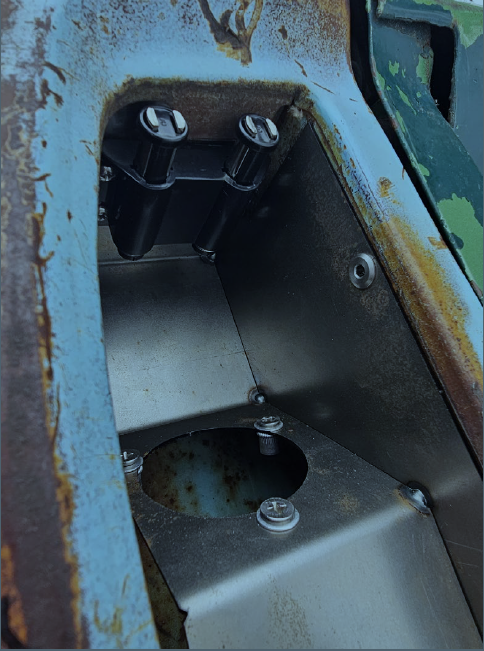 Inside view of filler bucket and top area