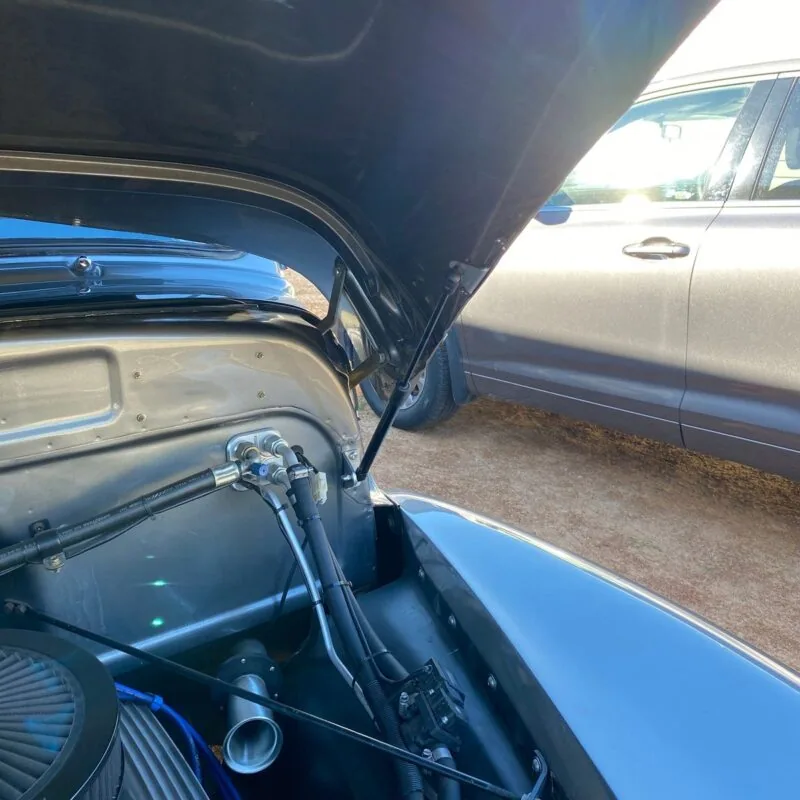 Hood Strut Kit – 47-54 GMC / Chevy Truck — customer photo