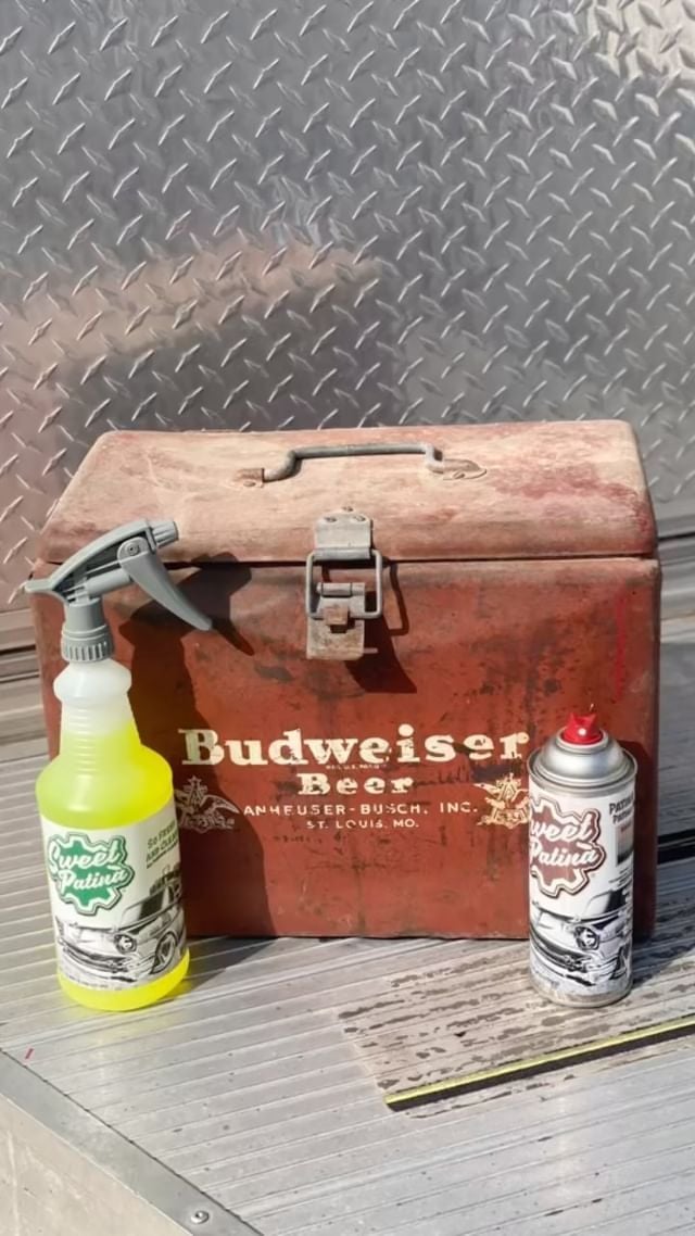Patina “Sauce”® Aerosol!
Cleaning, Enhancing, Protecting and Preserving those antiques the Sweet Patina way... Just clean it and spray away!
This is NOT a clear coat!! So no fear of permanent runs, streaks or peeling down the road! 👌🏼
#sweetpatina #patinasauce #patinasaucespray #antiques #patinacare #patinapreserver #historydeservestobepreserved #rust #wornandweathered #survivor #theywentaerosalyall