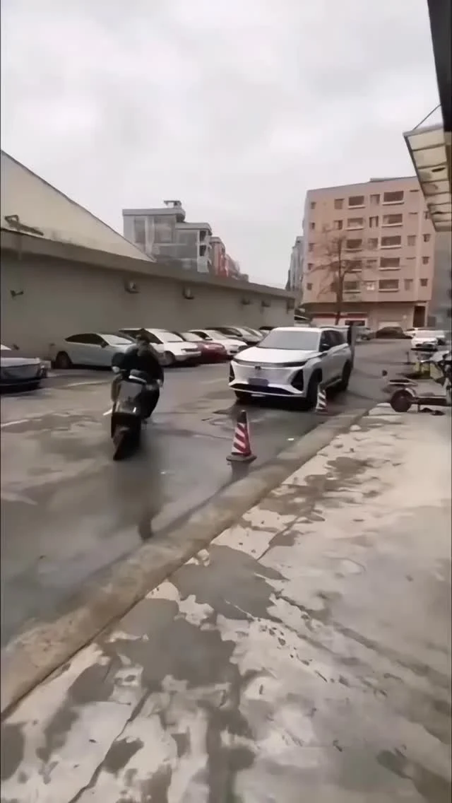 Ever been knocked out by something you didn’t see coming? 👀

Our 88-98 OBS Tail Light Fuel Filler can have that affect‼️

#obs #88_98 #taillightfuelfiller