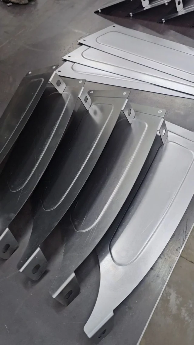 More tucked bumper brackets and filler panels for the 47-54 GM Trucks! #TrapBeats #Workflow #FAB101