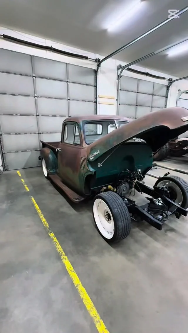 💚GREEN 💚GREEN 💚GREEN 💚 The shop is full of green metal today test fitting a new product. We are sure you’ll love it so keep your eyes peeled.